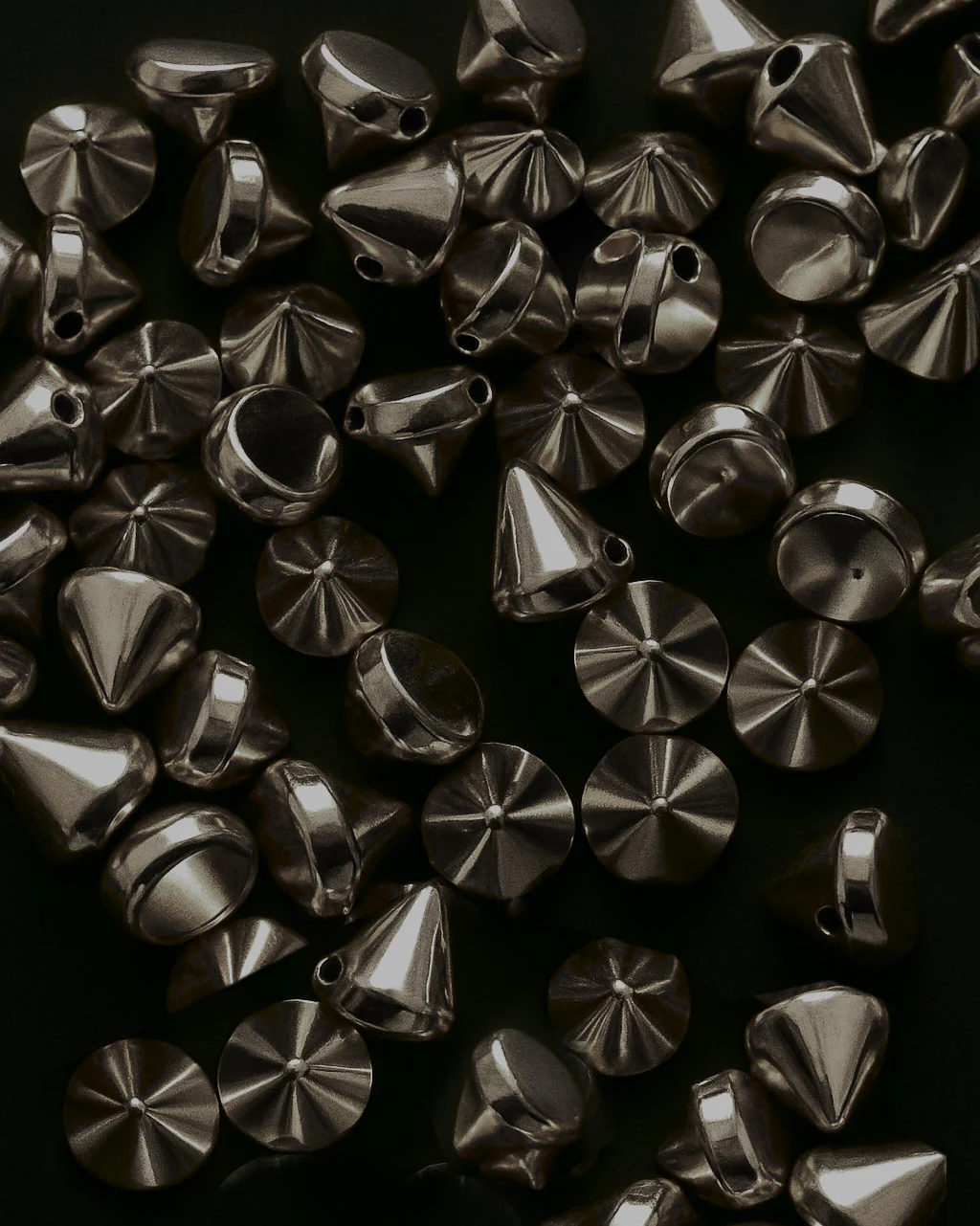 Metallic Spikes - Image 3